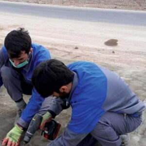 01 source 01 workers detail 1080x1080 1 300x300